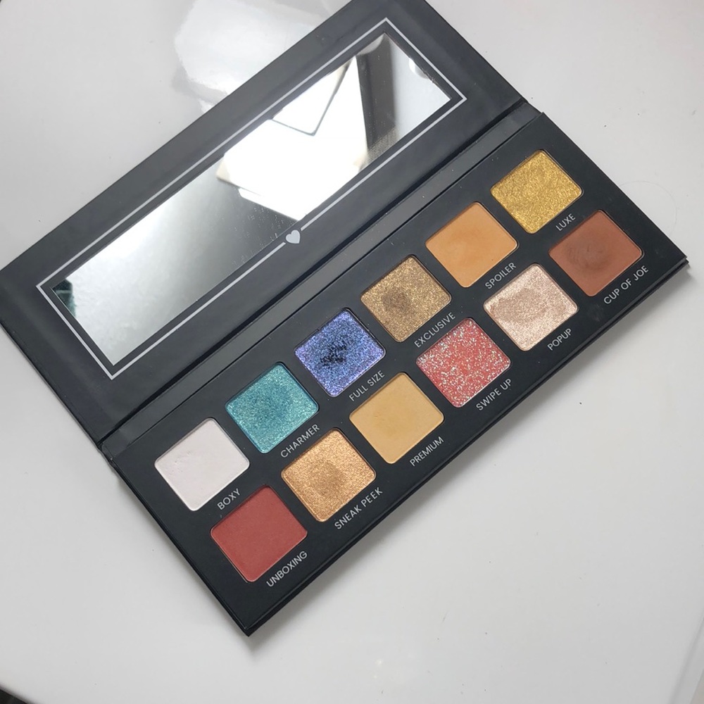 Boxy Palette Hello Charmer